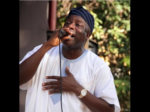 Hakeem Adenekan sings at Sakara Music Festival 2017!
