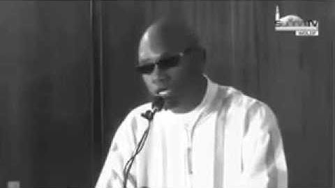 قارئ سنغالي ...بجمال صوت لن تتوقعه..استمع بنفسك