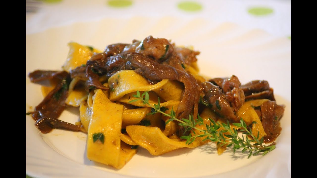 Pappardelle coi funghi pleurotus, porcini e salsiccia YouTube