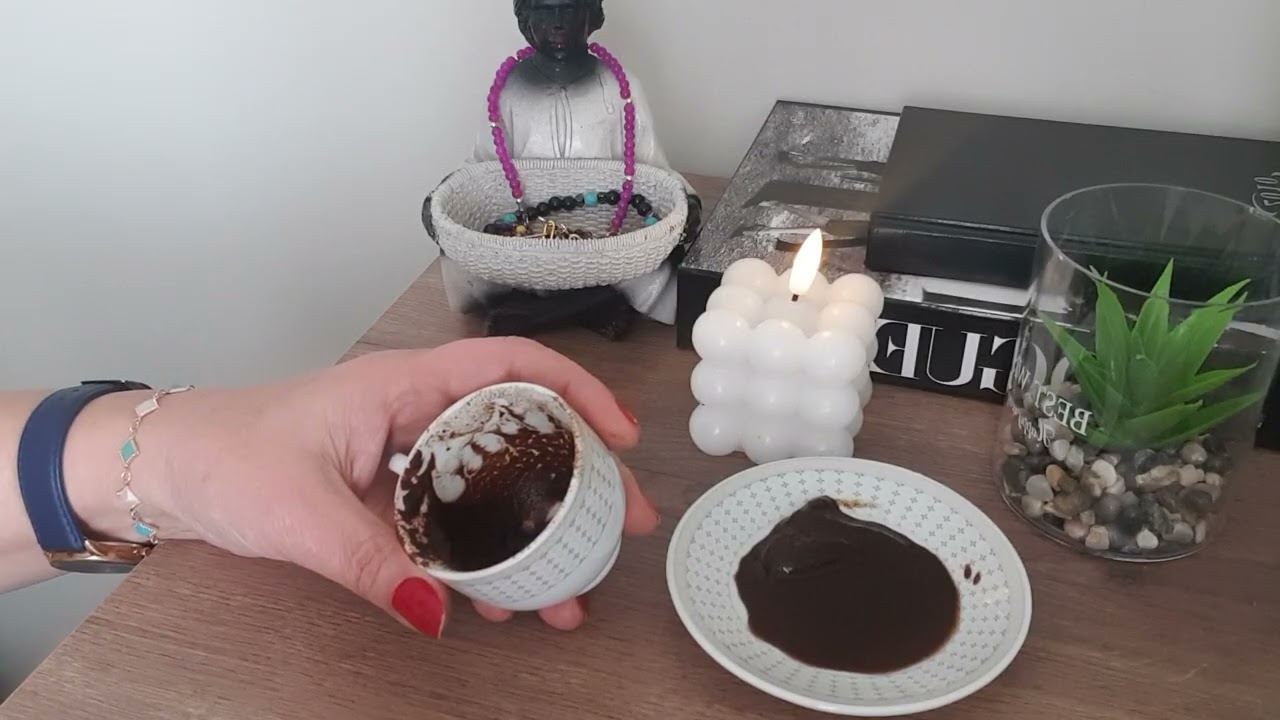 TERAZİ BURCU YENILİK IÇIN ESKİYİ YIKIYORSUN KAHVE FALI