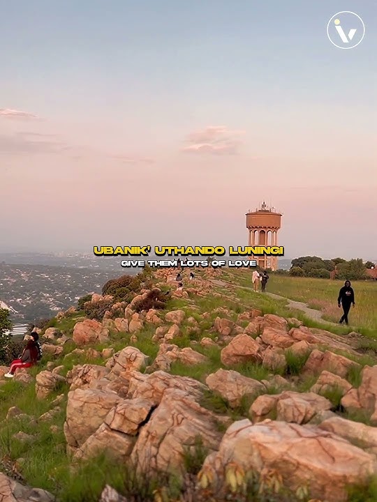 Kelvin Momo, Stixx, Babalwa M & Nvcho - Giya (lyrics) #amapiano #songlyrics