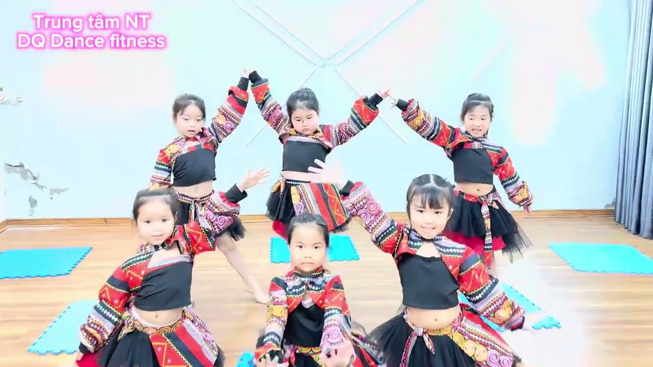 Đi giữa trời rực rỡ | múa thiếu nhi | DQ dance fitness