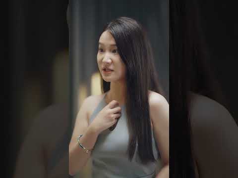 39 當婚姻崩塌、親情破碎，她靠著女兒的思念重新站起來：《女兒住在月亮上》 poster