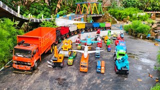 WOW !!! Long Haul Truck Unloads Toy Cars, Cement Mixer Truck, Forklift, Ambulance