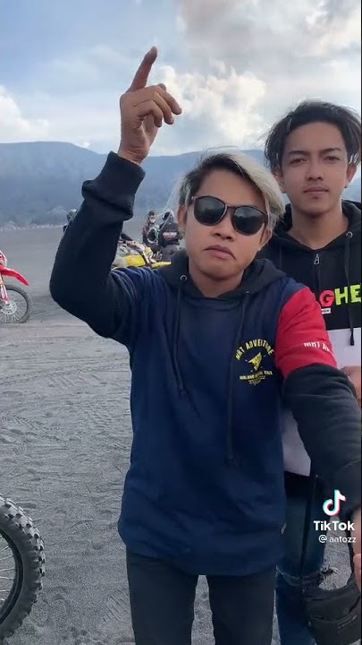 tiktok viral Agus kotak digunung bromo Kowe gatel