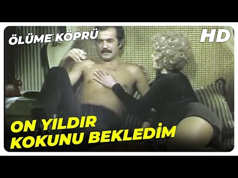 Ölüme Köprü - Leyla, Murat'ın Kokusuna Hasret! | Fikret Hakan Eski Türk Filmi