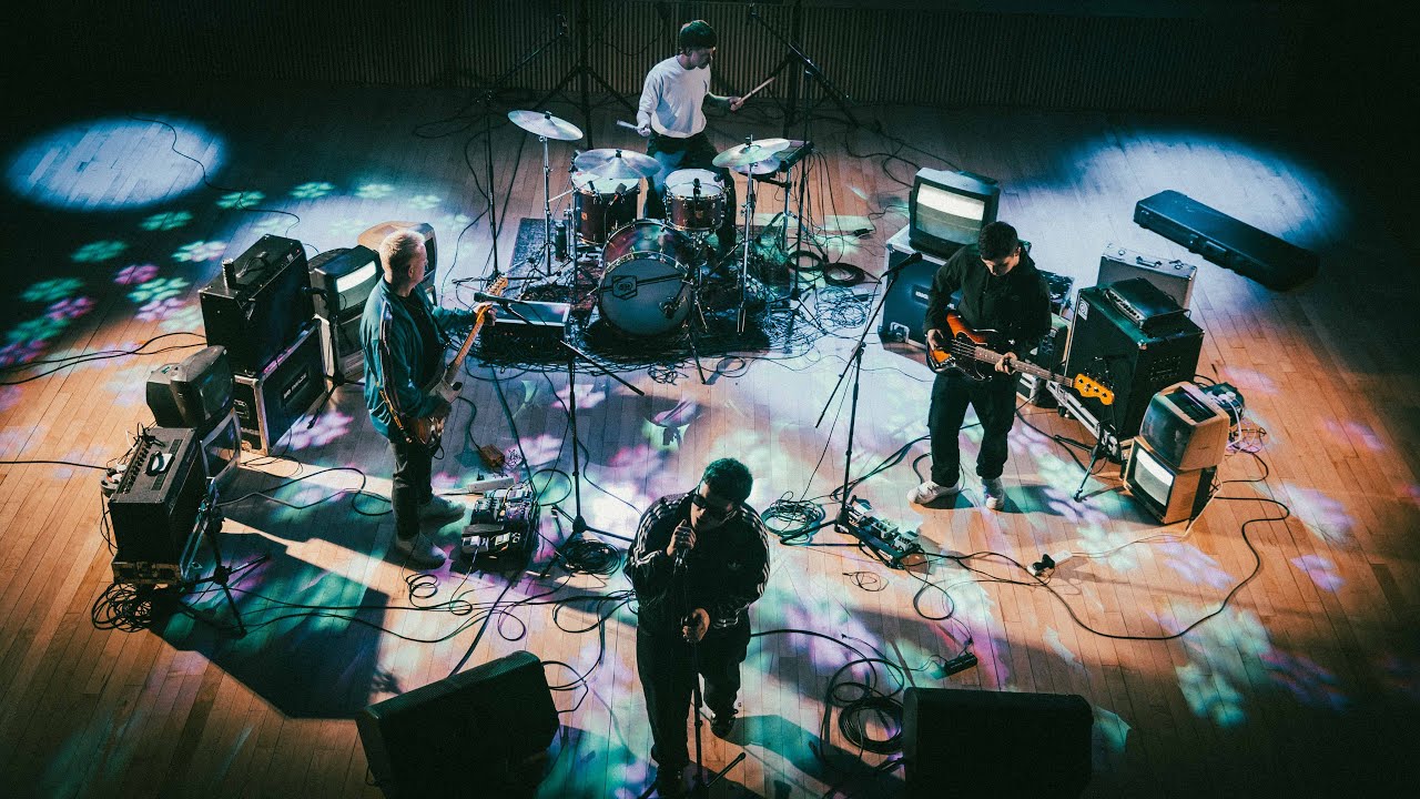 Mira Big Image - Changing x BBC Introducing (Live at Kidderminster Town Hall) en YouTube Mira Big Image - Changing x BBC Introducing (Live at Kidderminster Town Hall) en YouTube