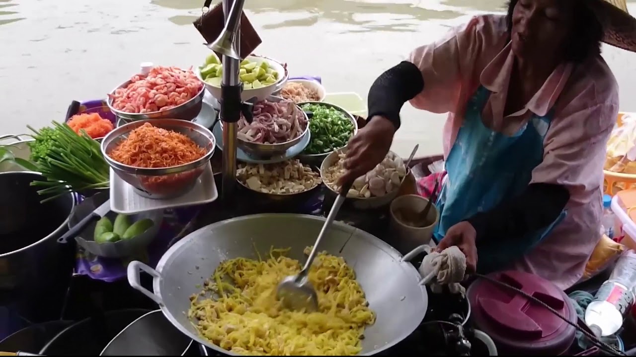 Pad Thai in Thailand Floating Market Street Food Around The World
