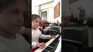 Aslihan Iyigun Piyano