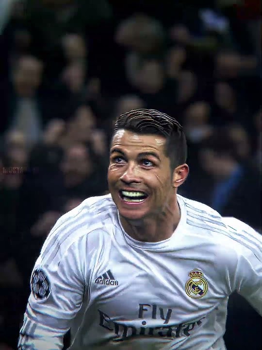 Messi’s in Animation.. Ronaldo’s in Real Life..🤯🔥 #ronaldo #messi #animation #commercial #freekick