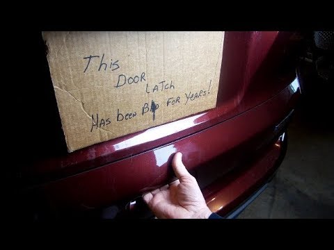 2016 Honda crv tailgate problem - YouTube