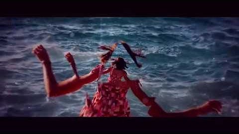 Parallax triangular slideshow