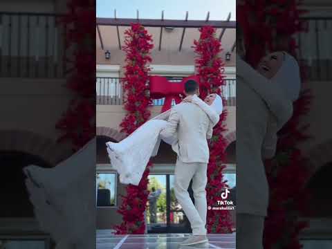 يا حلالي مطرب اغنيه كله قالي اشمعنا هو