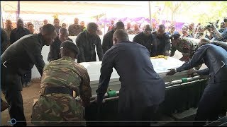 Rais Magufuli Kikwete Mkapa Odinga Na Wengine Washuhudia Mwili Ukizikwa