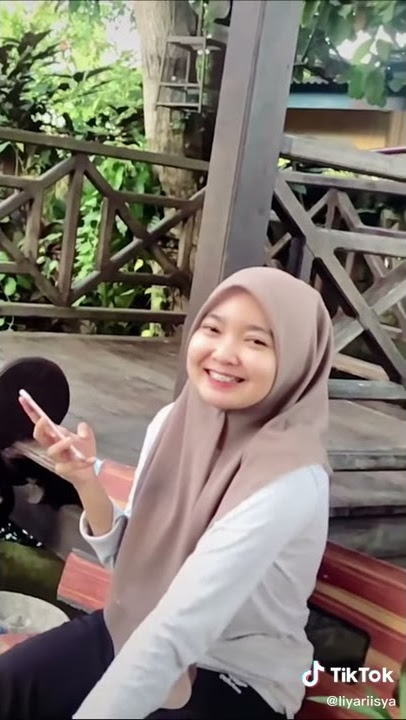 Awek tudung