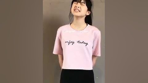 [BABYMONSTER] Predebut Chiquita singing Blank Space by Taylor Swift