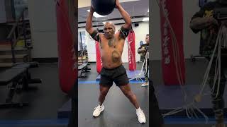 🔥 Mike Tyson’s Legendary Power Shot That Changed Boxing Forever #boxing #fightprep #fighthype #mma