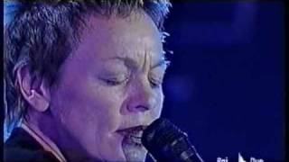 Poison - Laurie Anderson Live in San Remo 2001