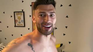 Jake Quickenden Discussing Aliens with Girlfriend!