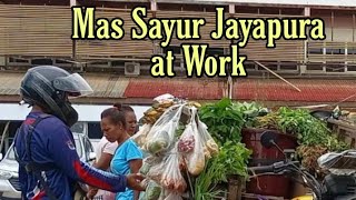 Yuuk... Ikutan Keliling Kota Jayapura Sambil Jualan