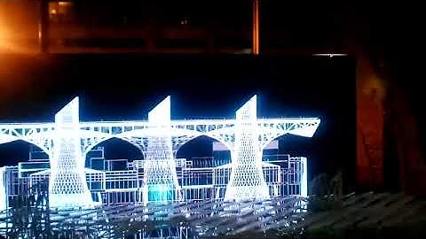 A tour through the AutoDesk Gallery.