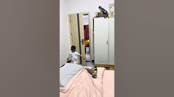 无意间发现了爸爸的私房钱😂#人类幼崽 #父子日常 #搞笑视频