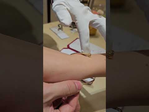 Cartier браслет гвоздь, как правильно одевать.