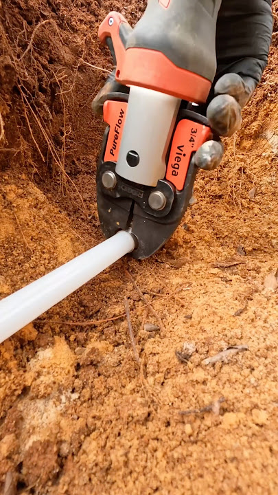 Removing a buried water pressure reducing valve 💦🌱 #plumbing #plumber #asmr #diy