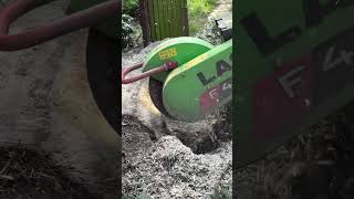 Frezowanie Pnia Po Drzewie