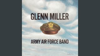 Video thumbnail of "Glenn Miller - Pistol Packin' Mama (Remastered 2001)"