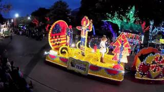 This after-dark extravaganza is a fan-favorite, featuring colorful
assortment of illuminated floats, life-size puppets, stilt-walking
performers and animat...