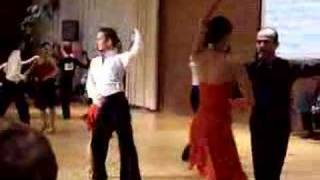 Triangle Open- gold cha cha