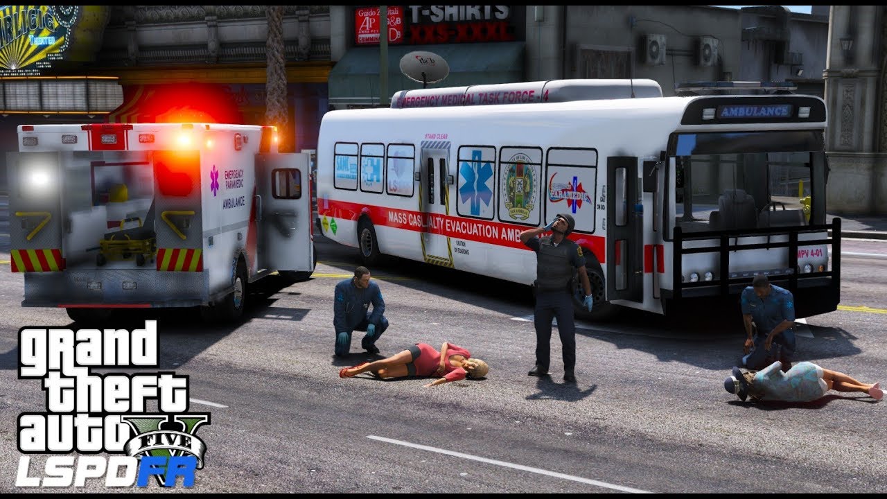 Mass Casualty Evacuation Bus & Tactical Paramedics Respond To Bank Robbery in GTA 5