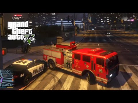 GTA 5 PS4 Gameplay - Firetruck Police Chase - YouTube