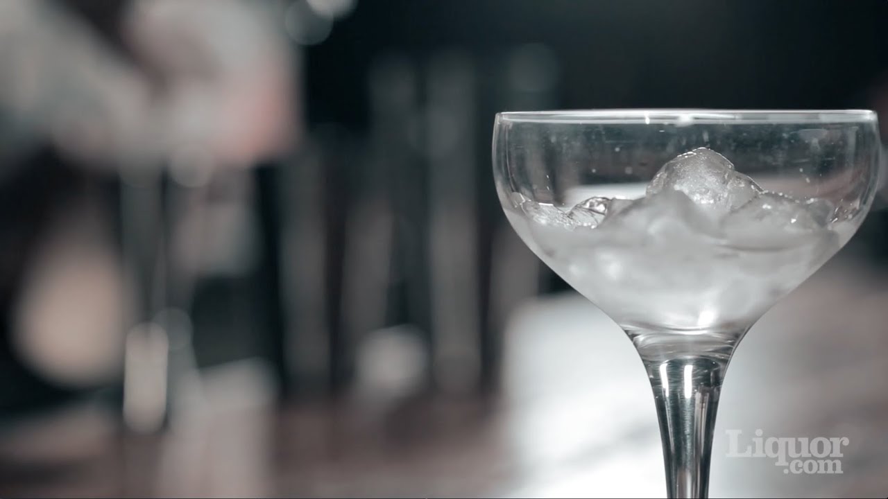 How To Chill A Glass For A Cocktail - Tips \U0026 Tricks From A Bartender