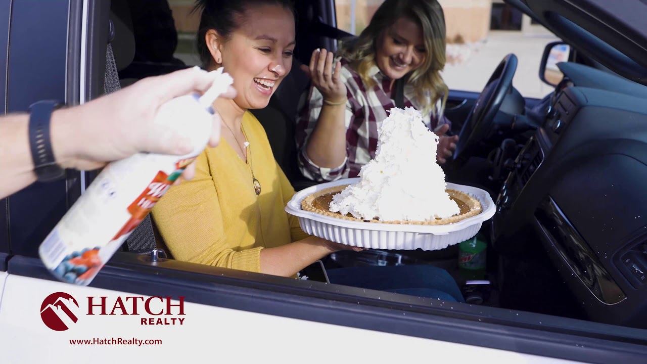 FREE PIE?! Hatch Realty Pie Day in Fargo Moorhead 11/24/20 YouTube