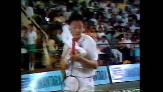 1989 Badminton World Championships Li Ling Wei vs Huang Hua (Full Game)