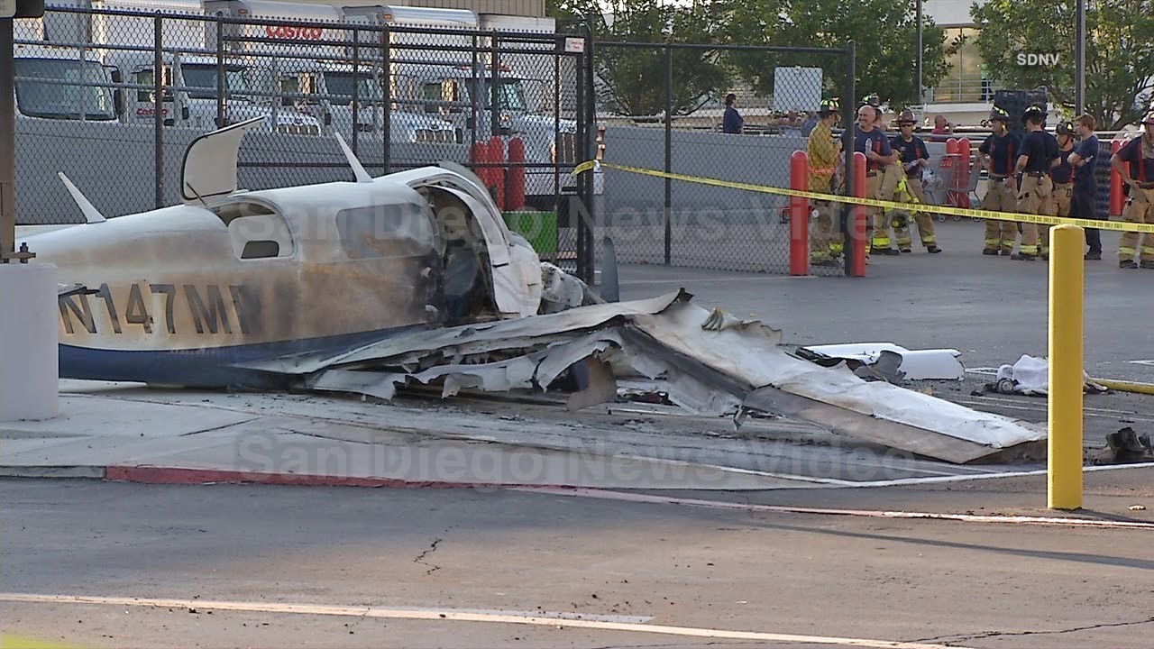 Small plane crash leaves 1 dead, 3 injured in Kearny Mesa (San Diego ...