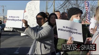 Pro-police activists protest NYPD qualified immunity removal, antifa counter-protest in NYC