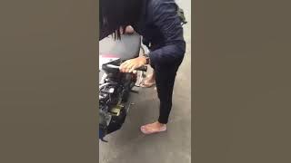 Skill Joki Iva Amelia - Pembalap Joki Cantik Asal Jember (Hebat sekali cara bawa motornya)