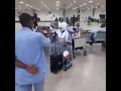 عودة الفنان كمال ترباس للخرطوم