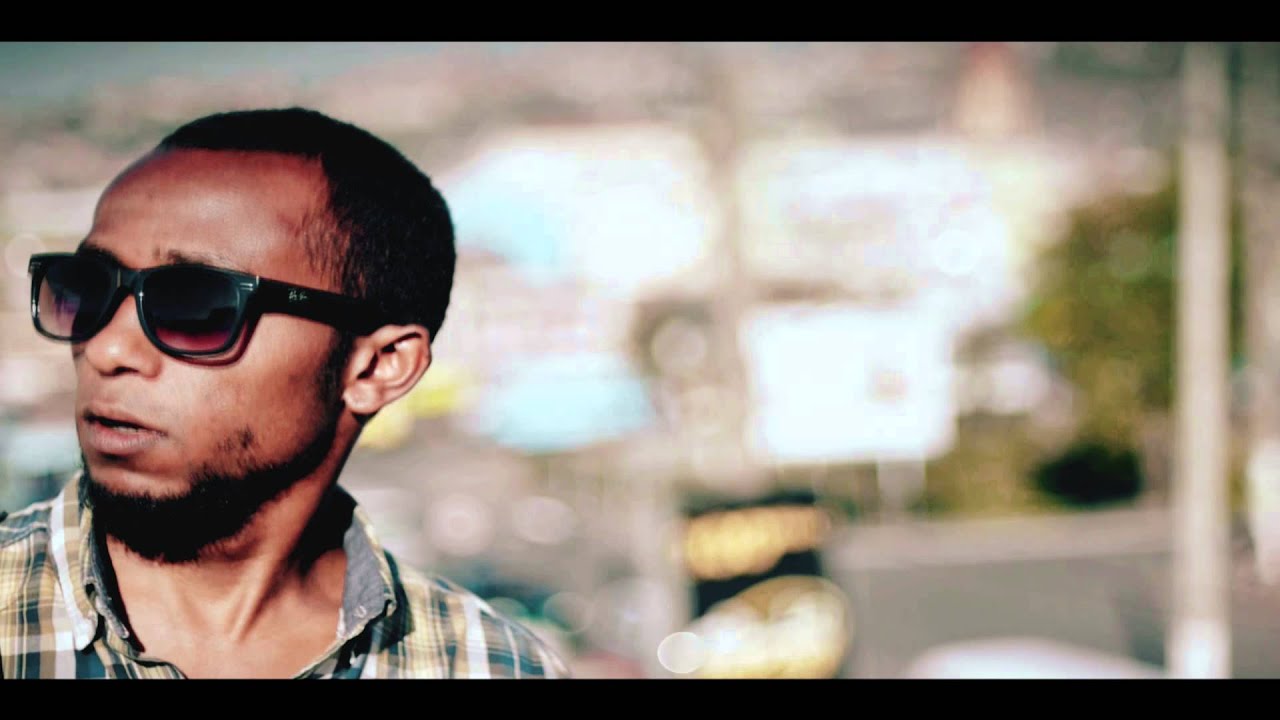 INTAAH- SAINA TONGA feat ROY RAKOTO. Réal. MG Pictures.