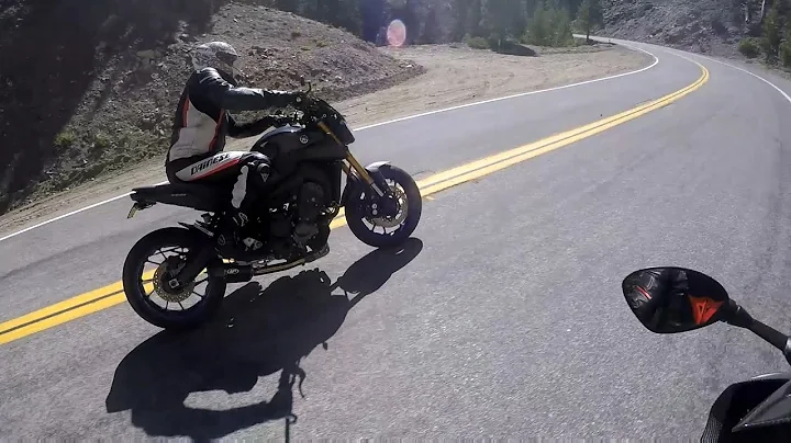 Yamaha FZ-09 on Angeles Crest
