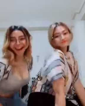 story wa cewek cantik seksi montok || goyang hot