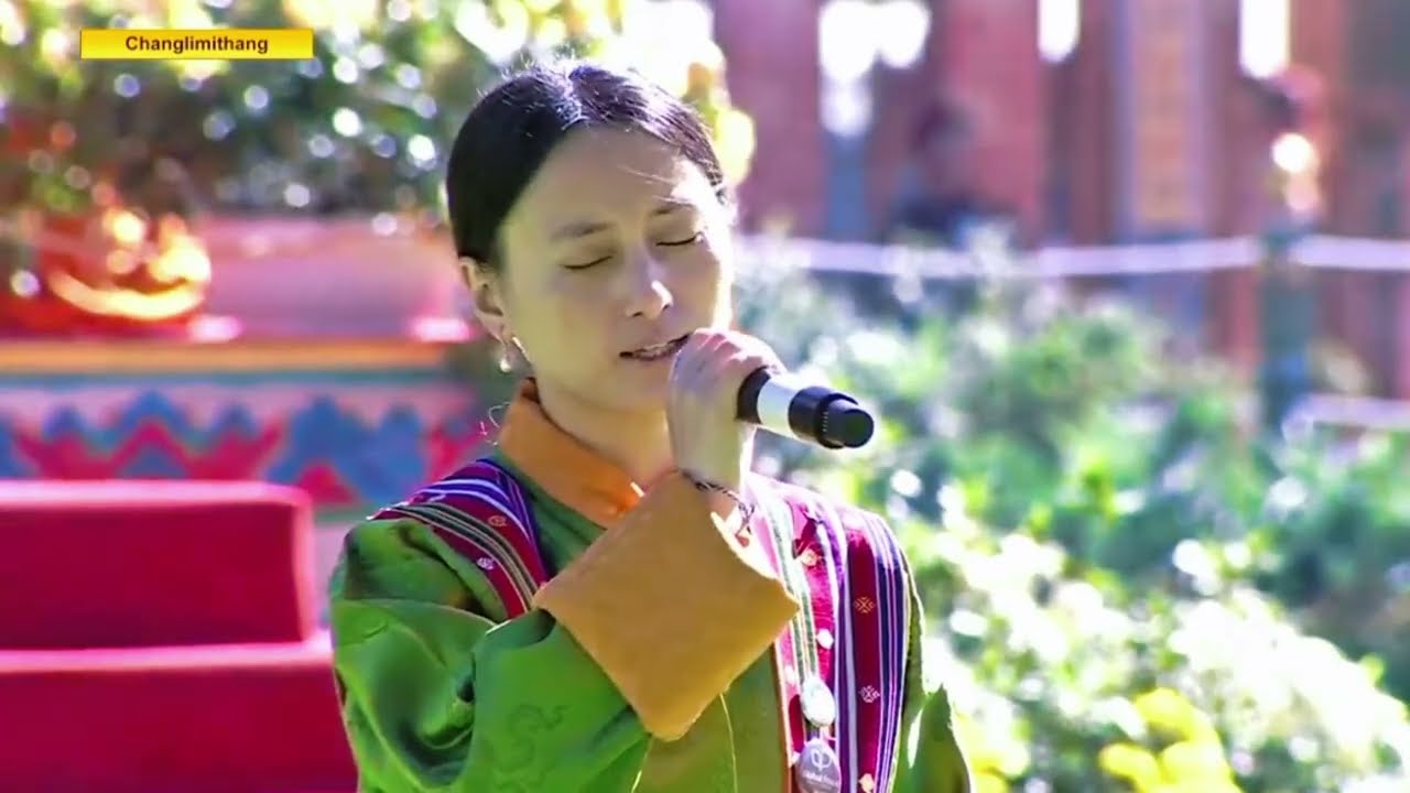 DOLMA CHOEYANG - Phub Zam | Buddhism Seven Refuges Tara Prayer || Global Peace Prayer Thimphu Bhutan