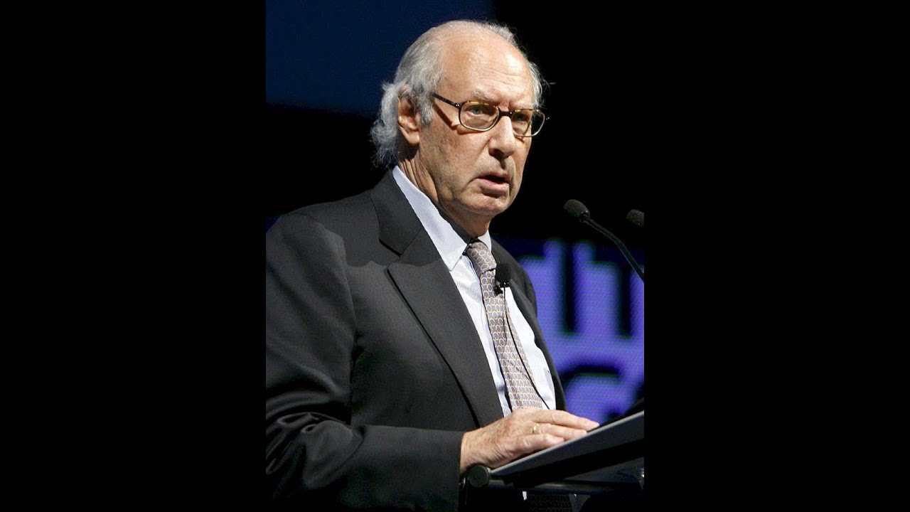 Miguel Boyer, de 'súperministro' de Economía a protagonista de la prensa rosa