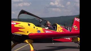 Extra 300 Towing 2 Gliders For Aerobatic Display 2001 in Germany