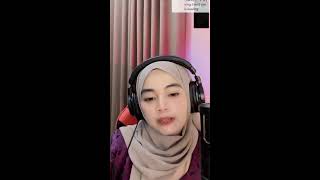 Hera Mahasuwara live streaming Uut Selly Official's broadcast