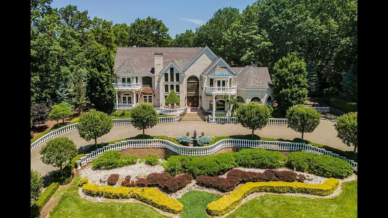 Extraordinary Estate in Marlboro, New Jersey Sotheby's International