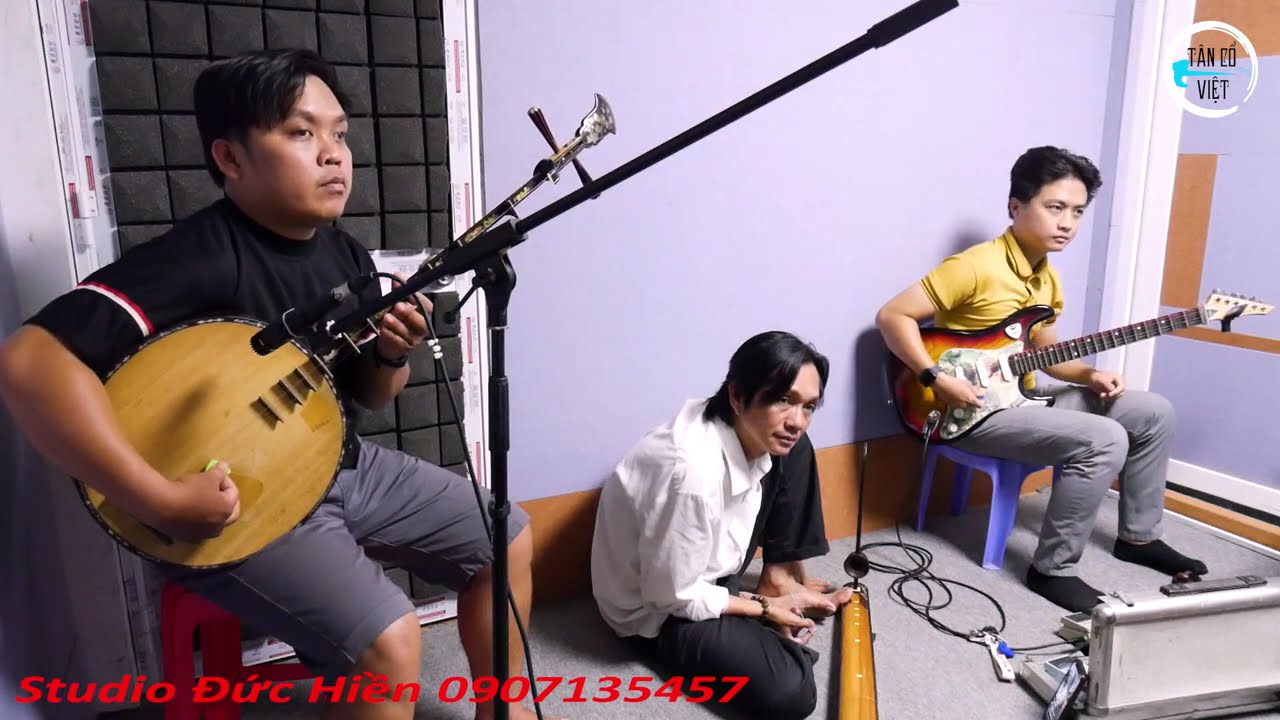 Khán giả xem mới hiểu sự cực khổ của Nhạc Sỹ | Tân Cổ Việt